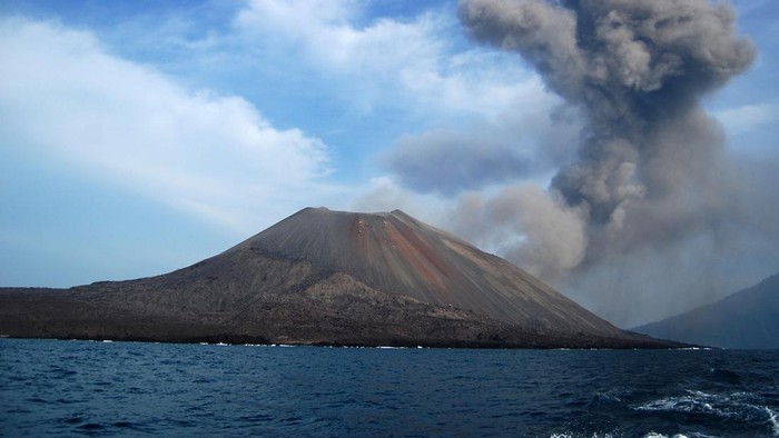 Anak Krakatau Siaga, Ahli Ingatkan Erupsi Tak Otomatis Picu Tsunami