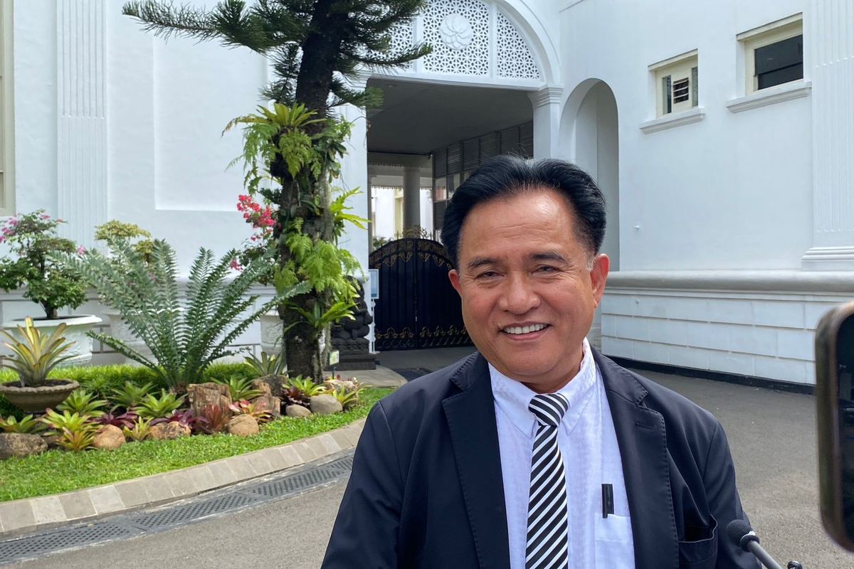 Yusril Pilih Tak Komentari Polemik Ijazah Gibran, Ini Alasannya