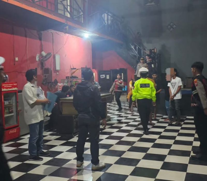 Polres Probolinggo Periksa Tempat Karaoke di Paiton, Tak Temukan Narkoba