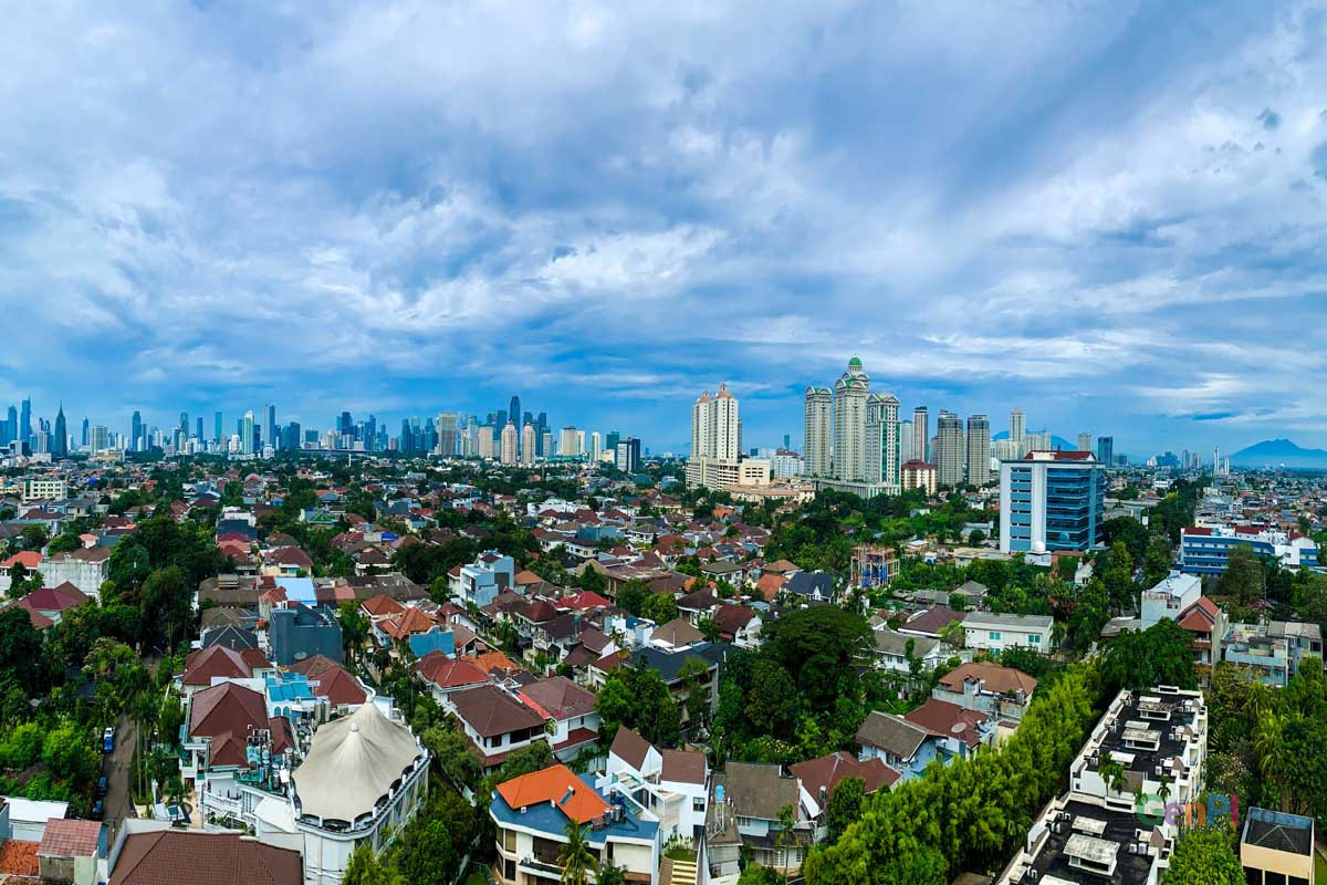 Cuaca Jawa Timur Hari Ini Didominasi Cerah, Suhu Panas Capai 36 Derajat Celsius