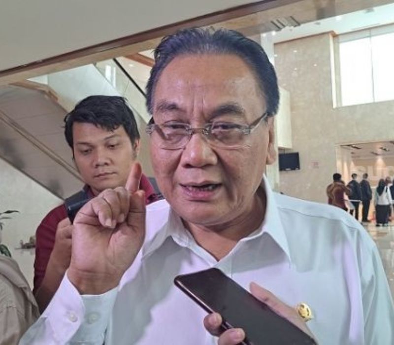 Bambang Pacul: Bola Gugatan Syarat Pendidikan Gibran Belum Masuk MPR